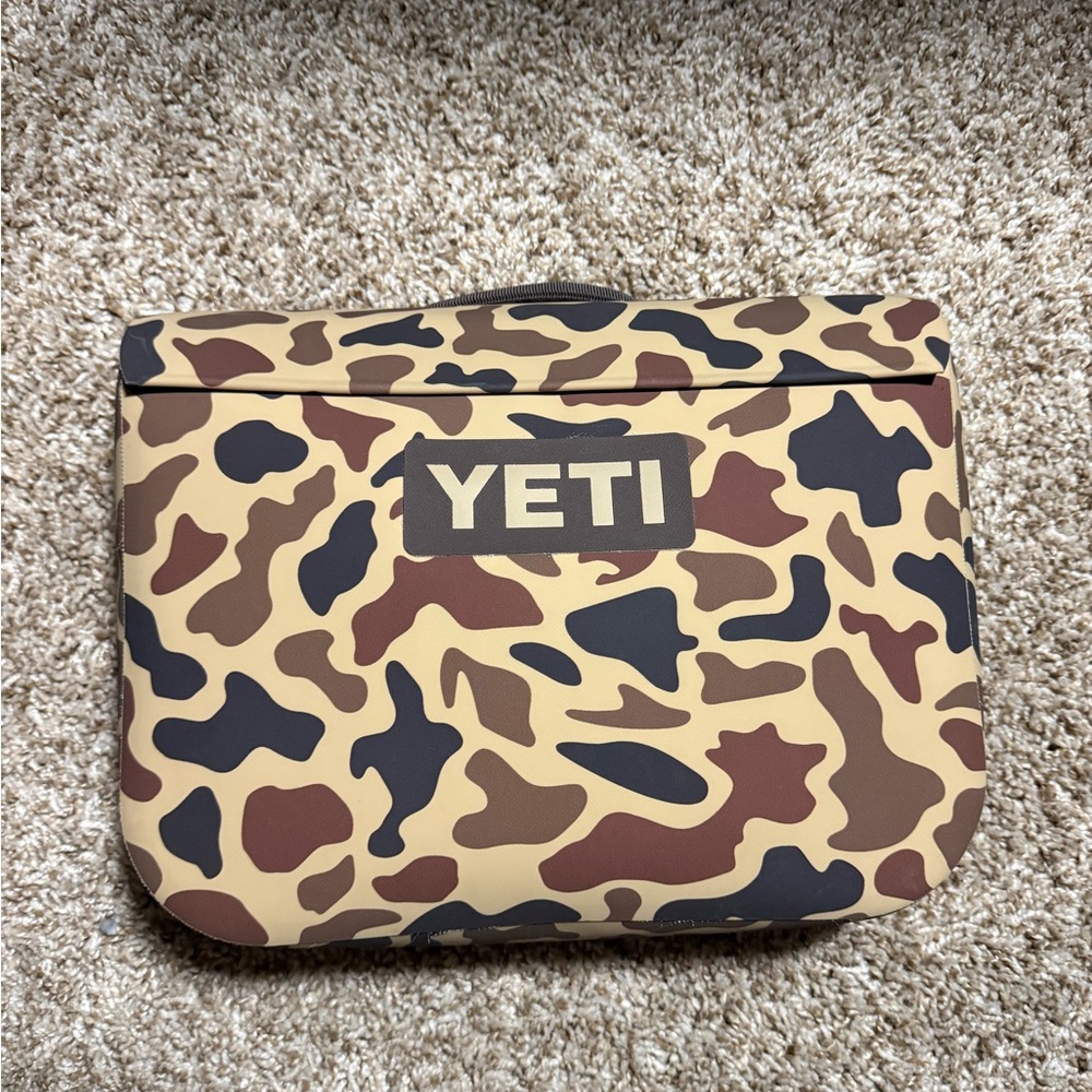 Yeti 6L Sidekick Wetlands Camo